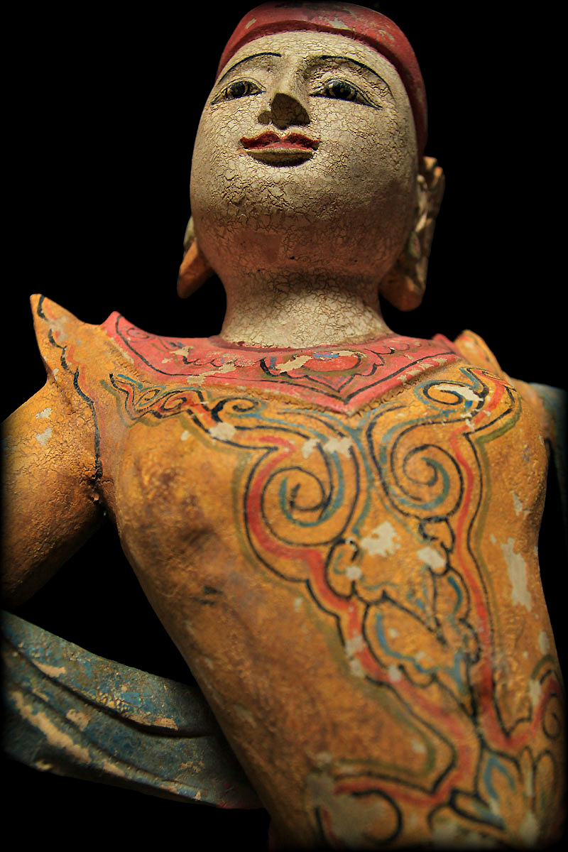 Antique Buddha sculpture